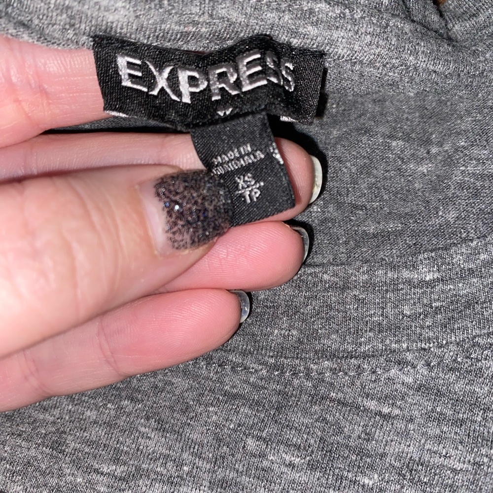 Express Tee - Picture 2 of 2